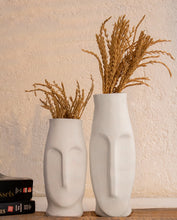 Load image into Gallery viewer, Serenity Face vase
